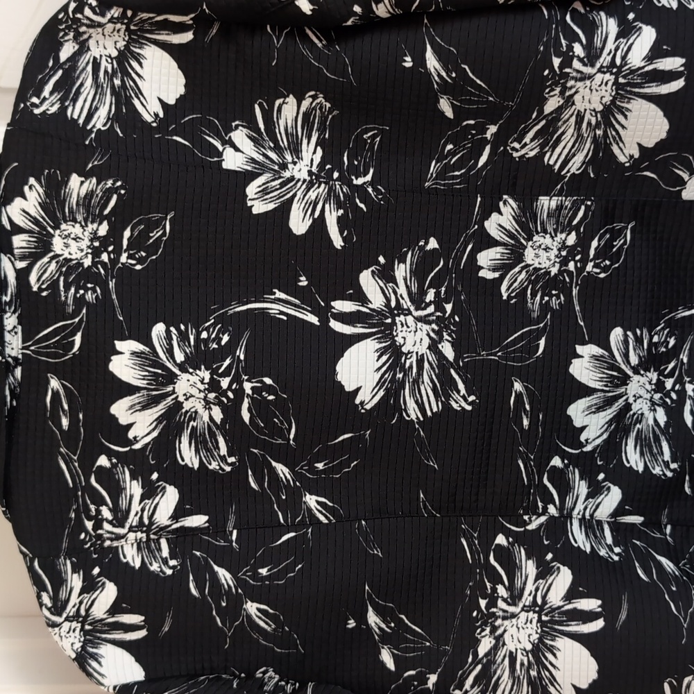Christopher & Banks SzXL 3/4 Sleeve Black&White Floral Jacket with 1 Button EUC - Picture 4 of 12